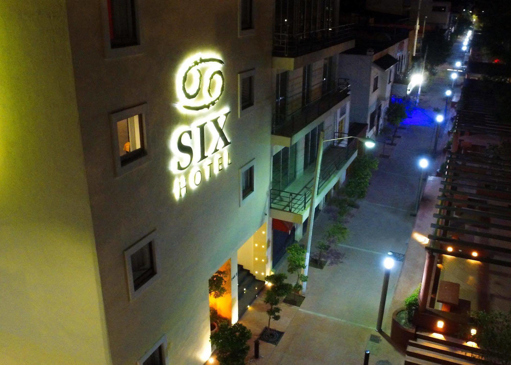 Six Hotel Guadalajara Expiatorio Eksteriør billede
