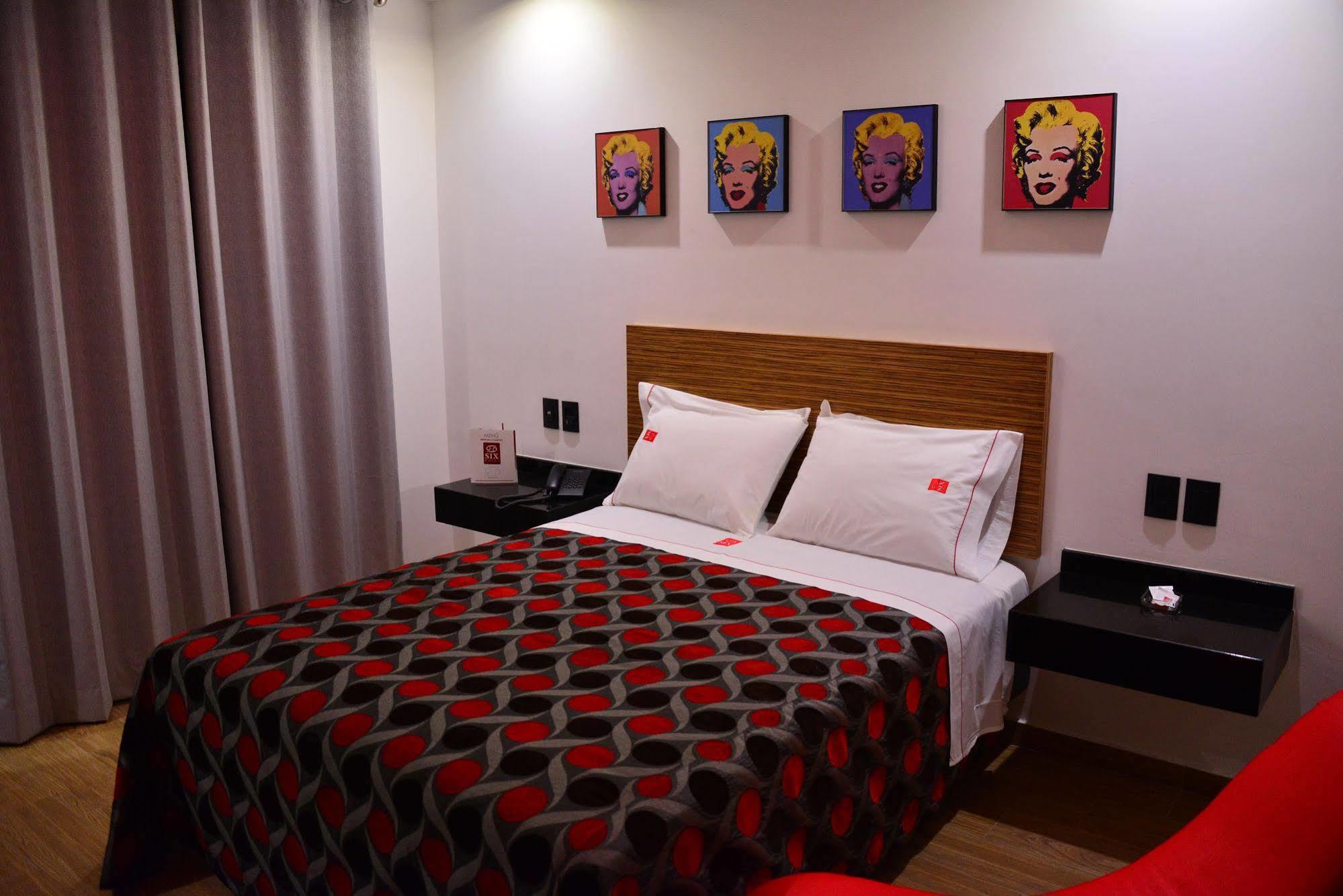 Six Hotel Guadalajara Expiatorio Eksteriør billede